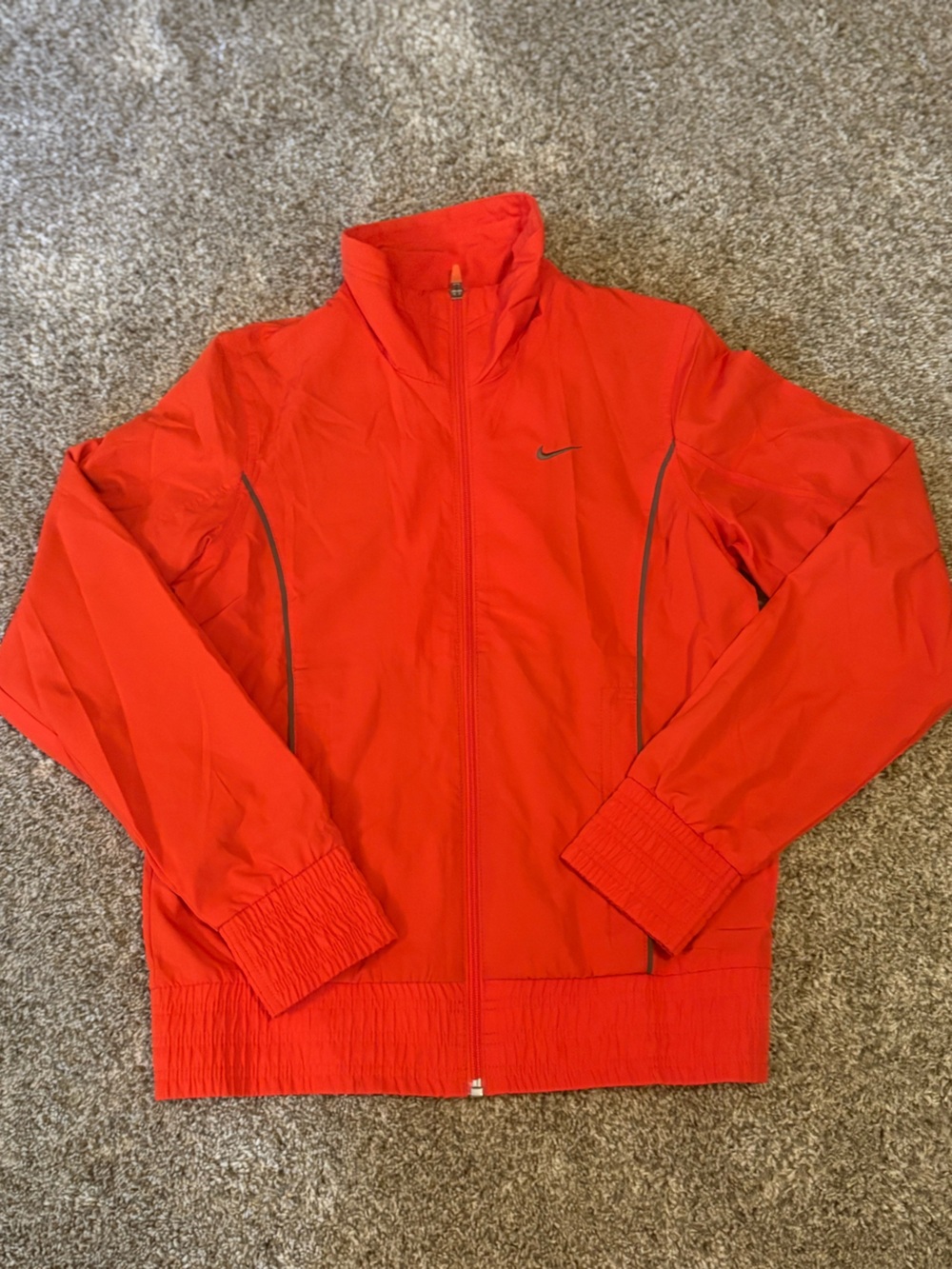 Vintage Nike Woman’s Small Orange Windbreaker Jacket Y2K Full Zip 2000s